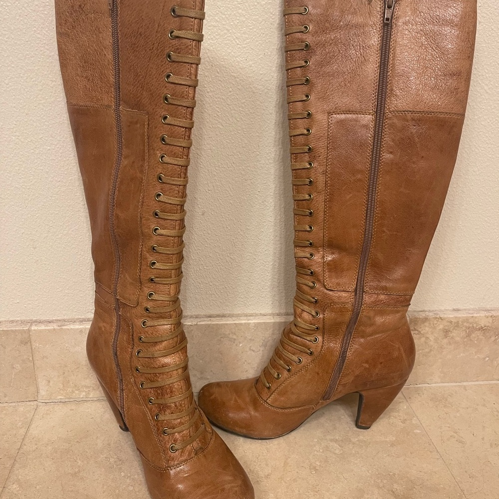 Miz Mooz- Lace up boot